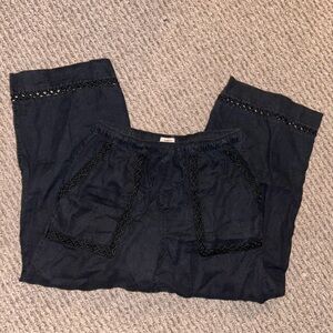 Joie Black Linen Capris